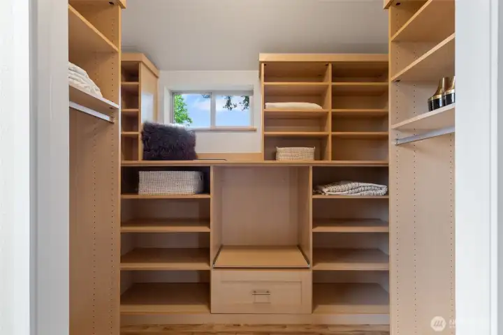 Isn't it worth the anticipation? A closet with a window, generous storage, and a thoughtful layout to maximize every inch. Shelves, a large drawer, pull out shelf, two spaces to hang clothes...did I mention shelves?