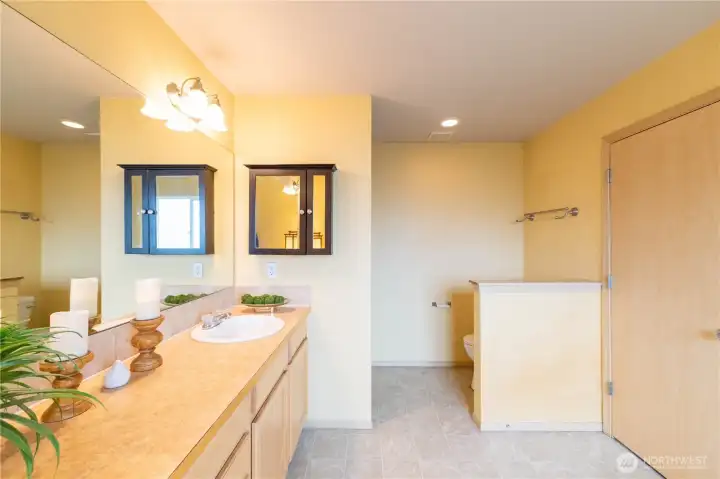 5 Piece Master Bathroom