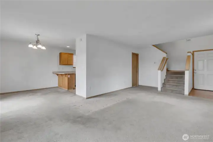 Living & dining area ~