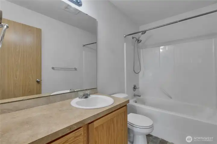 Primary bath ~