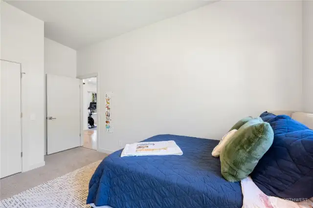 upstairs bedroom #2
