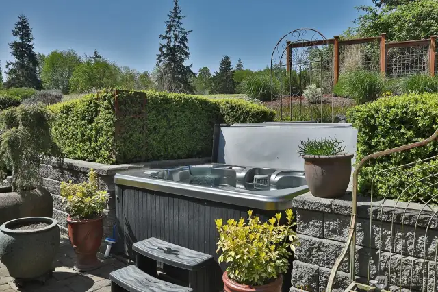 Enjoy easy access to your hot tub. Let's go back inside and continue our tour...
