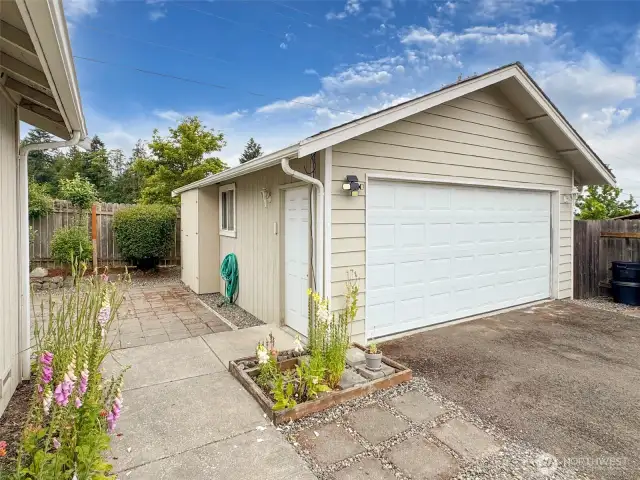 400sq' garage
