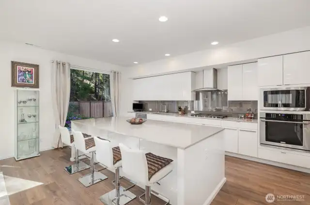 The gourmet kitchen is a chef’s dream!