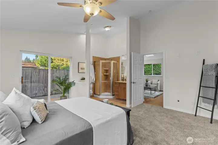 Masterbedroom-Shot 3