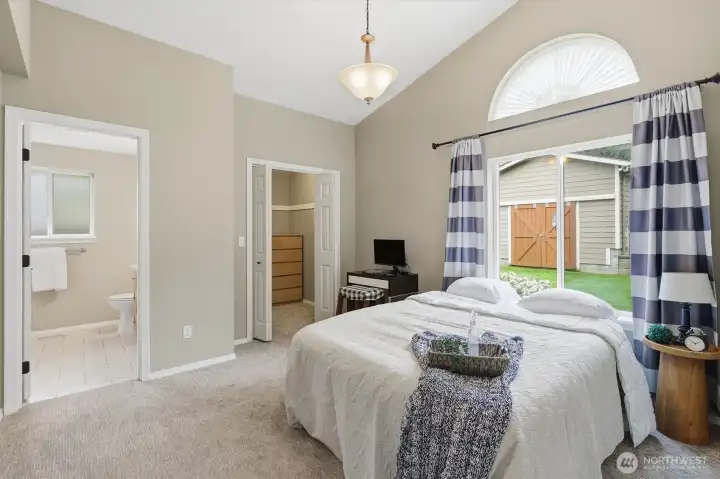 MIL on the main floor with private 3.4 bathroom, and a walk in closet