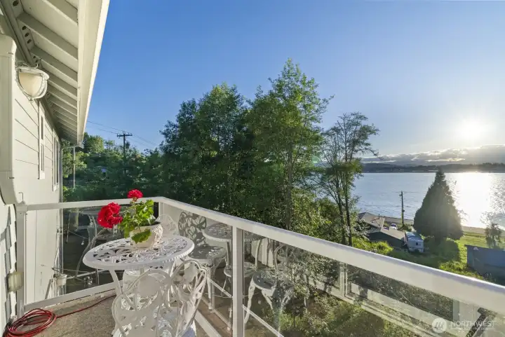 Private View Deck Unwind and Enjoy Private View Deck Unwind and Enjoy