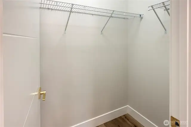 (Different unit, floor plan, & color scheme)
