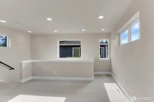 Top Floor Bonus Room