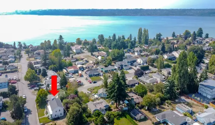 Home Aerial location in Browns Point