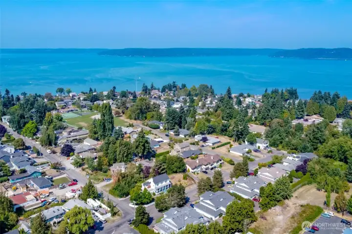 Home situated in Lower Browns Point