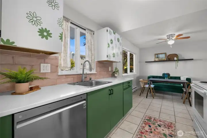 Welcome home to this darling ground floor, one level condo in Sunset Park!