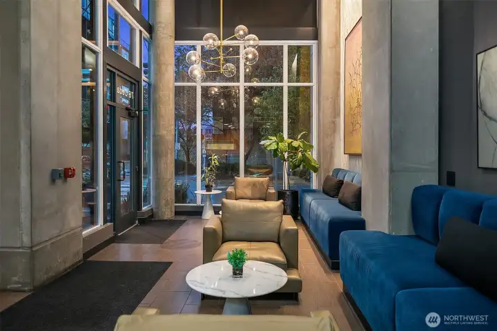 The welcoming lobby off Cedar Street.