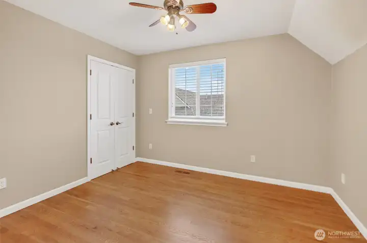2nd bedroom, upper level