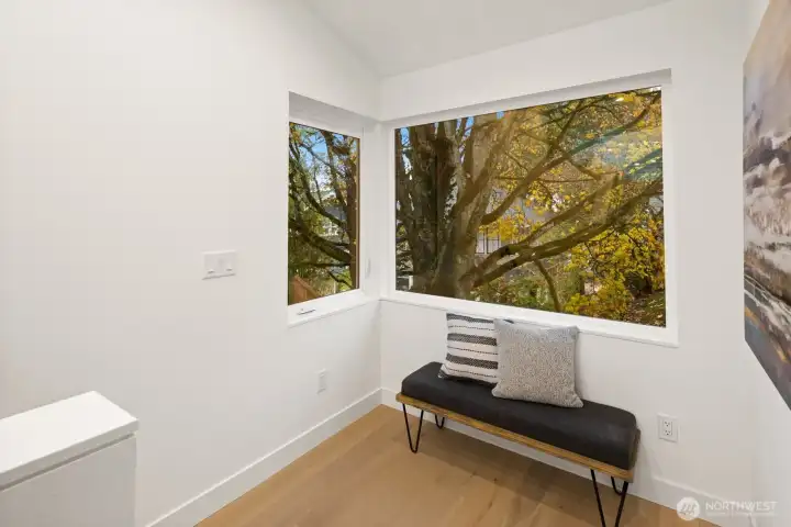 This area is on the landing of the stairs. It could be a perfect place to put a desk.