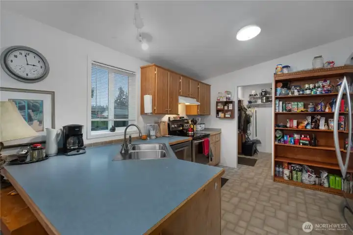 Lots of counter area in the kitchen.