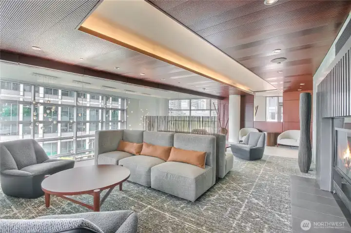 Lounge with quiet space