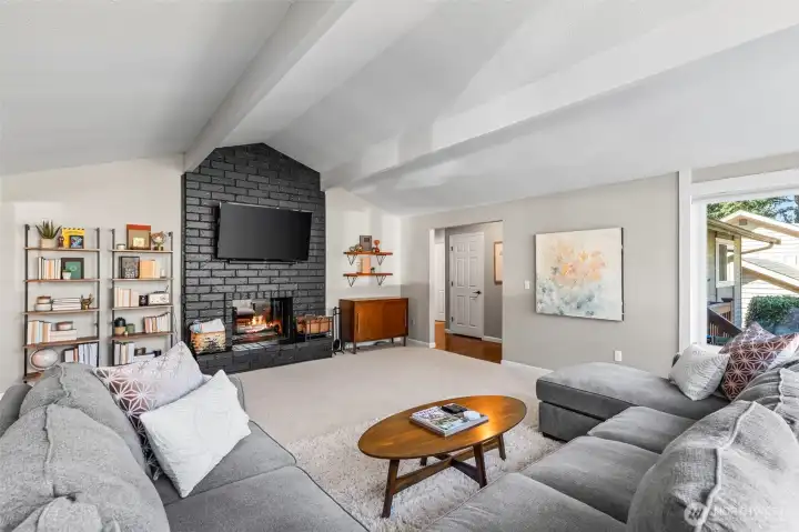 Double sided fireplace