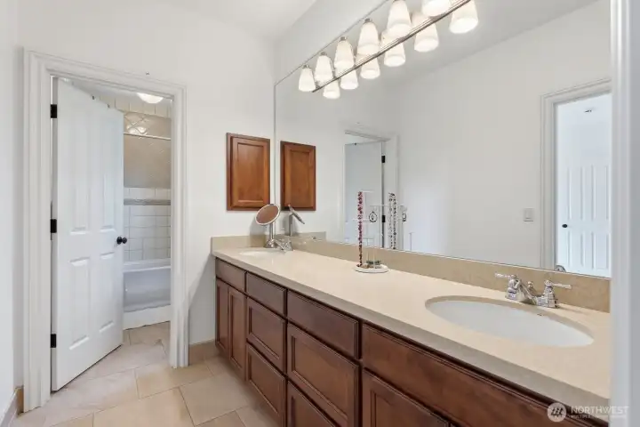 Large full Jack & Jill bathroom.