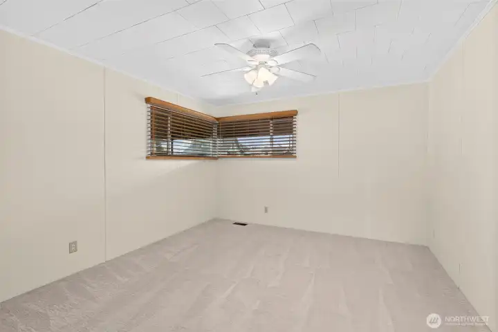 Large Bedroom