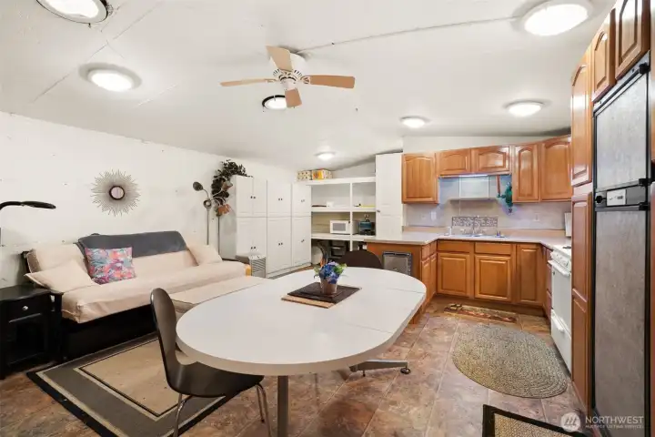 Underground living space