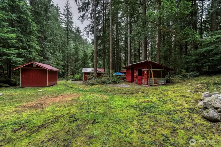 A genuine nature setting you're sure to appreciate ~ offering quiet surroundings, natural beauty and a sense of retreat & calm from everyday life.