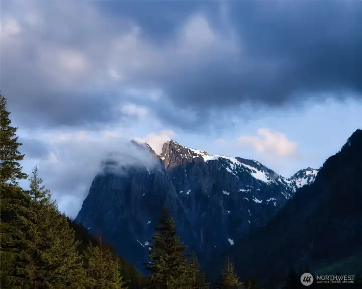 Near exceptional hiking trails, premier fishing and close to town of Index.