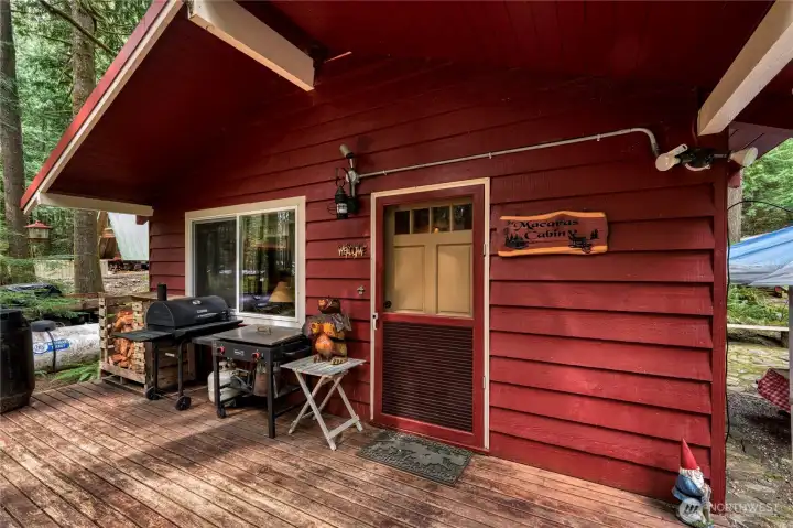 This home is designed for true independence, and ideal for anyone who loves exploring the outdoors and relaxing in a peaceful, scenic setting.