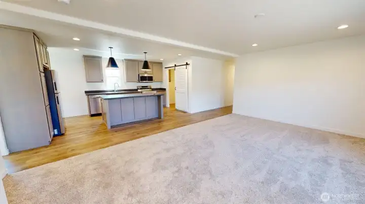 Kitchen/ Living room