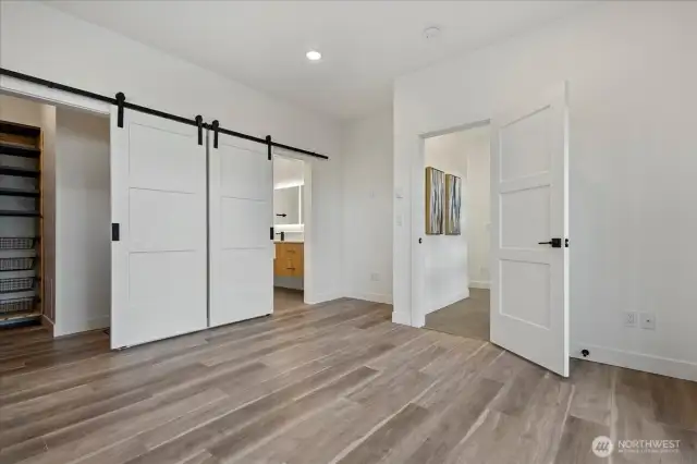 Photos represent builder's finished product and may not be exact.