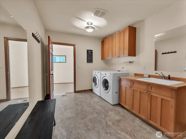 Utility room (Main)
