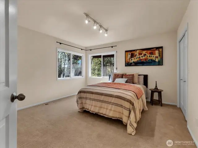 Bedroom (Upper)