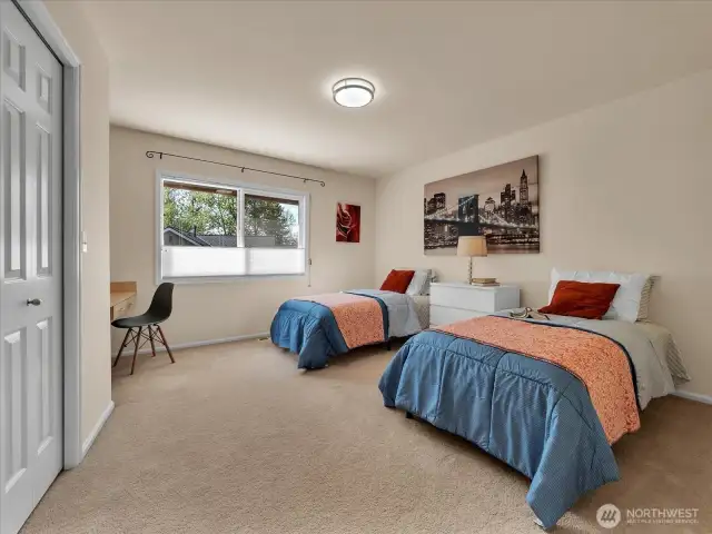Bedroom (Upper)