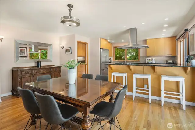 Breakfast bar and dining room