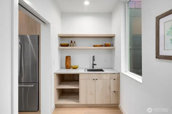 Spacious butler's pantry just off the main kitchen.