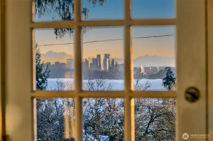All of the views- Lake Washington, Cascade Mountains and Bellevue Skyline!
