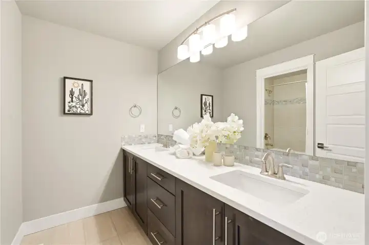 A full bathroom on the upper level.