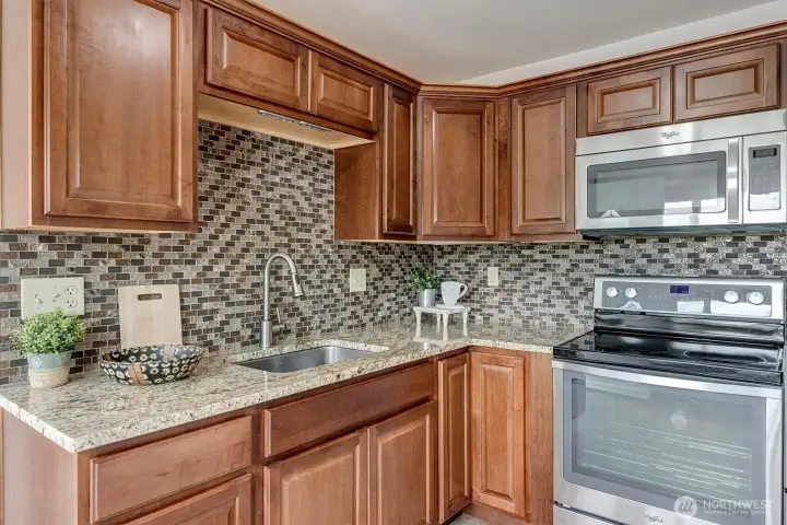 Guest quarter kitchenette