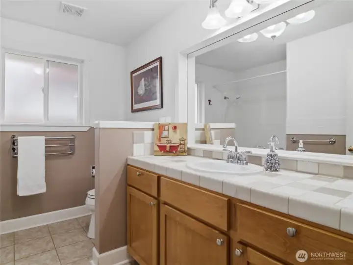 Hallway full Bath