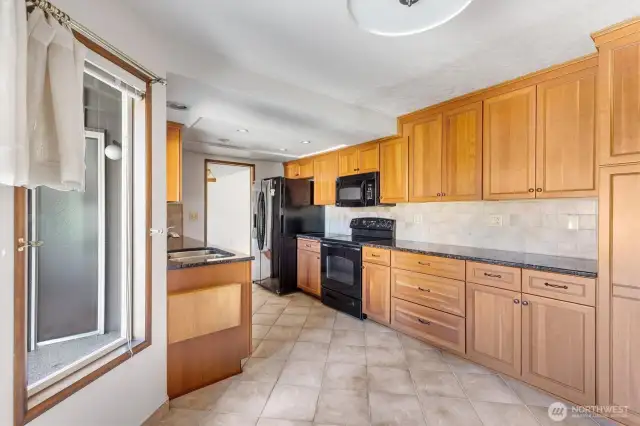 Great Kitchen!