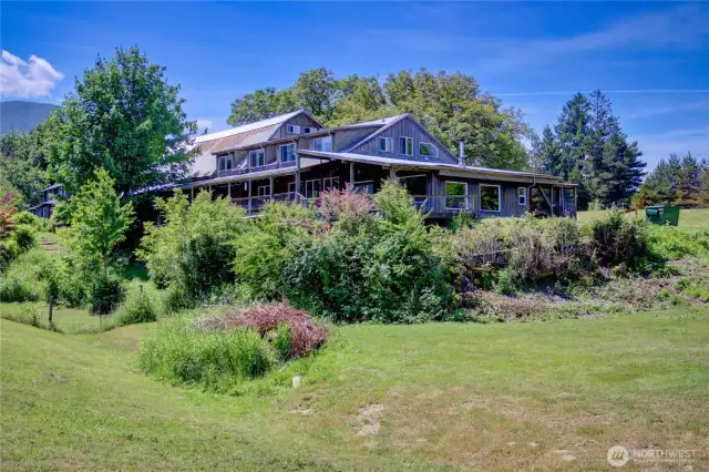 Cedar Springs Lodge