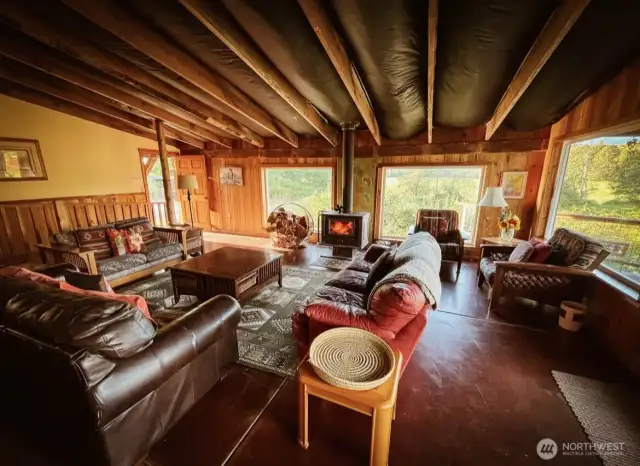 Great room located at the back of the lodge