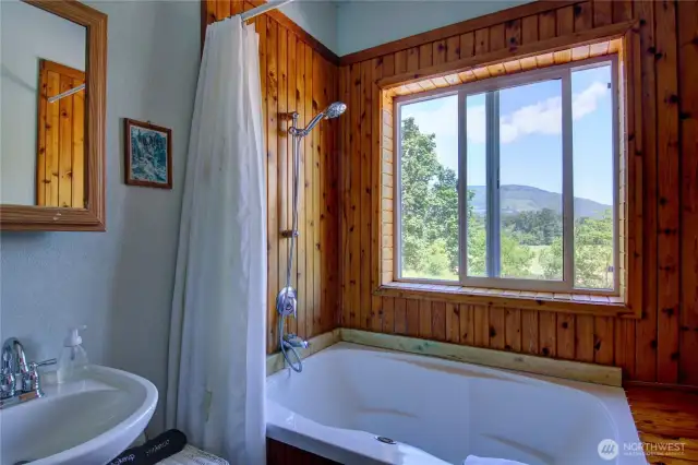 Upper bathroom of lodge