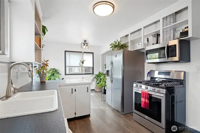 Kitchen with high
