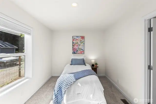 Second bedroom