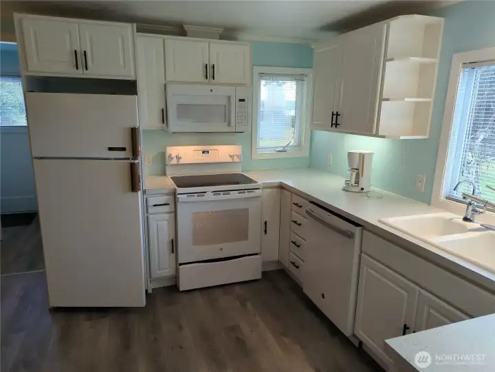 Nice bright kitchen.