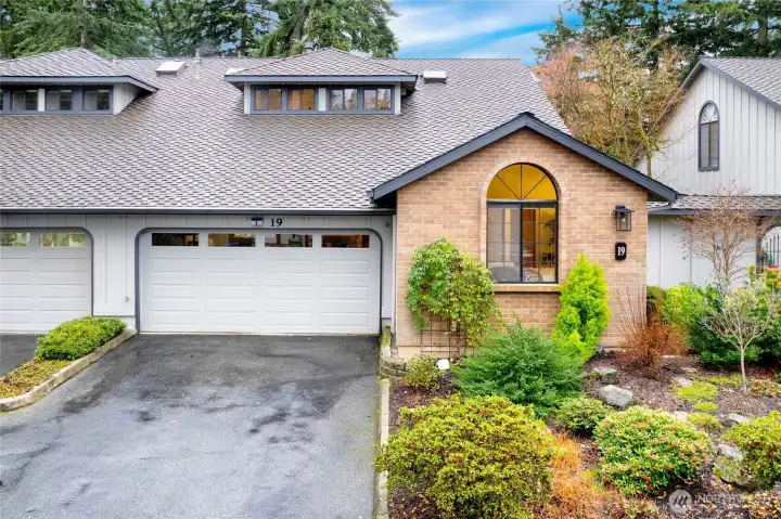 Another view of the front. Note there are 3 additional visitor spaces directly across.