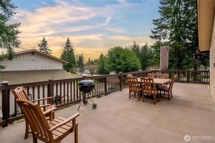 Huge deck with room to entertain and grill or just relax after a long day.