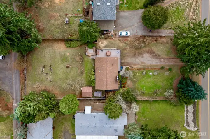 50 year roof, 2 sheds for garden storage.