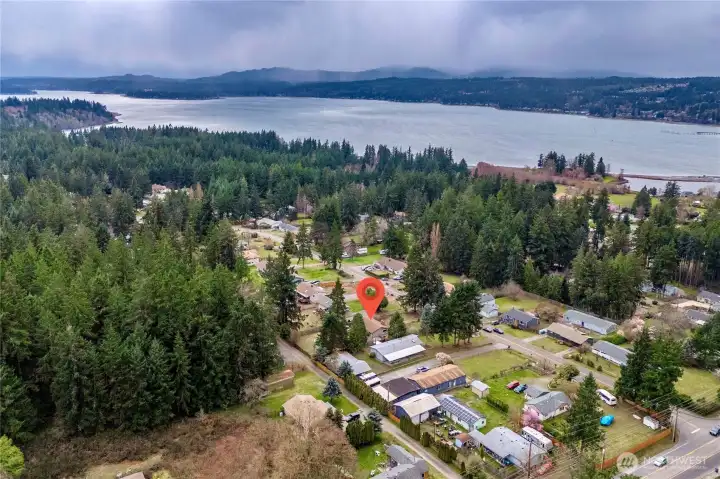 Walkable in Silverdale. Ideally located, close to the St. Michael's hospital, restaurants, bank, and shopping.